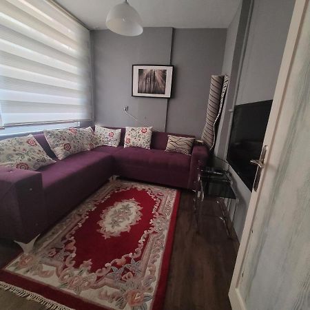 Hayat Apartman Appartement İzmir Buitenkant foto