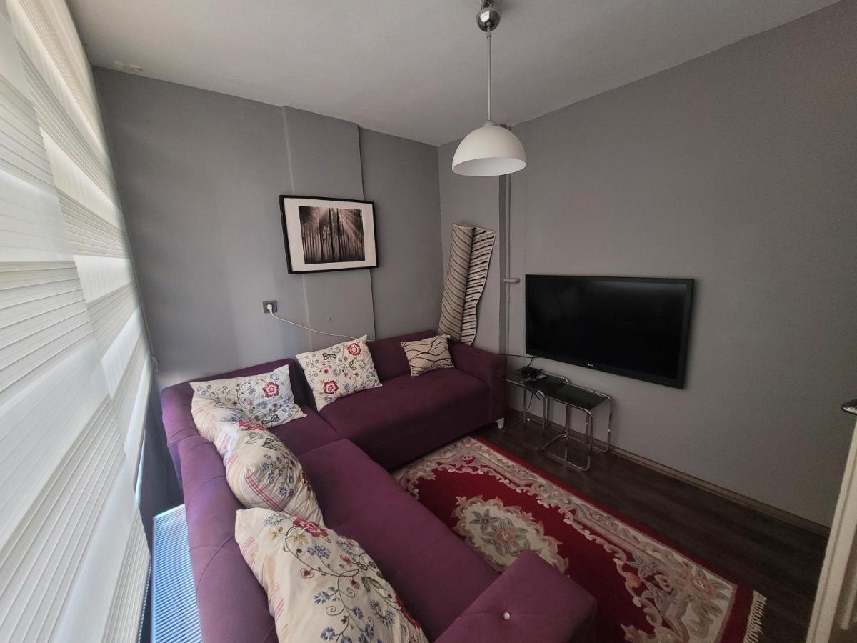 Hayat Apartman Appartement İzmir Buitenkant foto